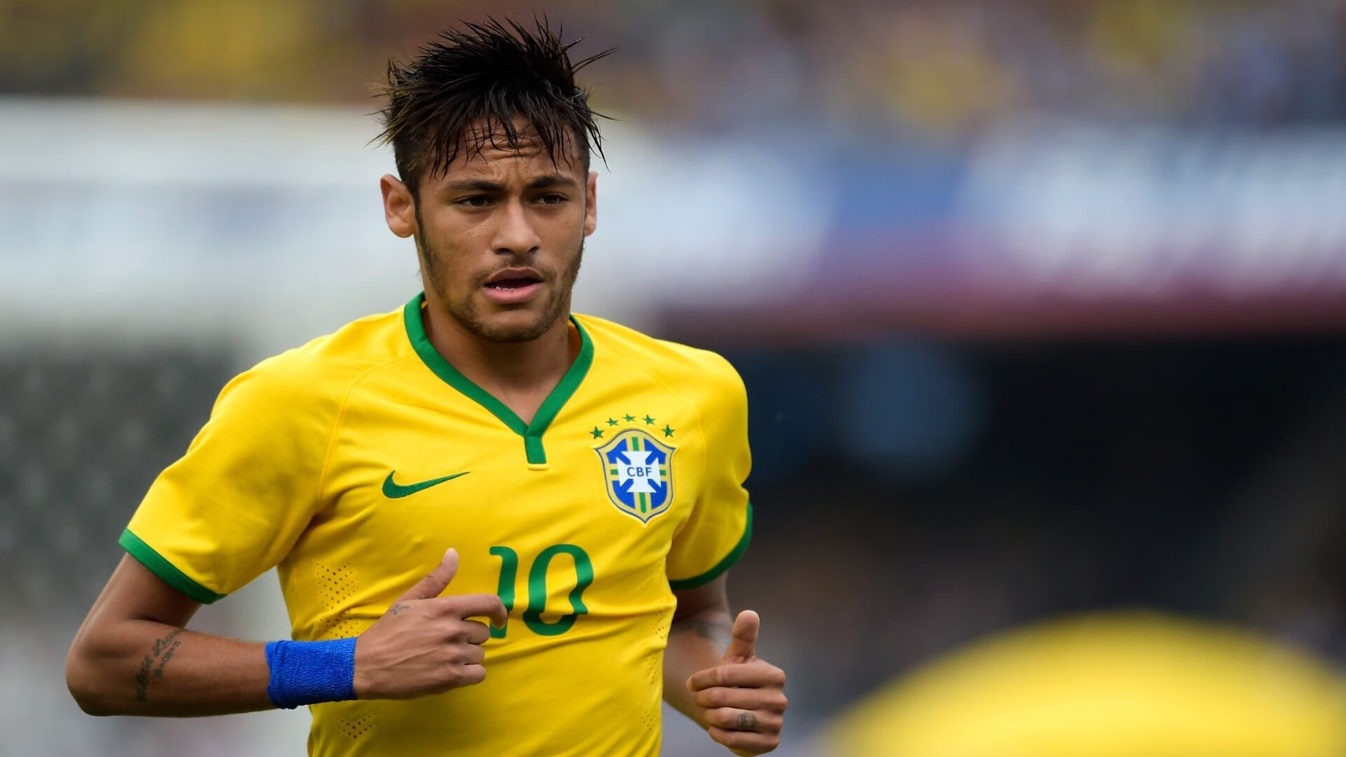 欧冠决赛：迪巴拉点球破门 罗马队史首夺大耳朵杯